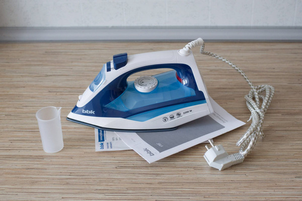 Dzelzs BBK ISE-2201